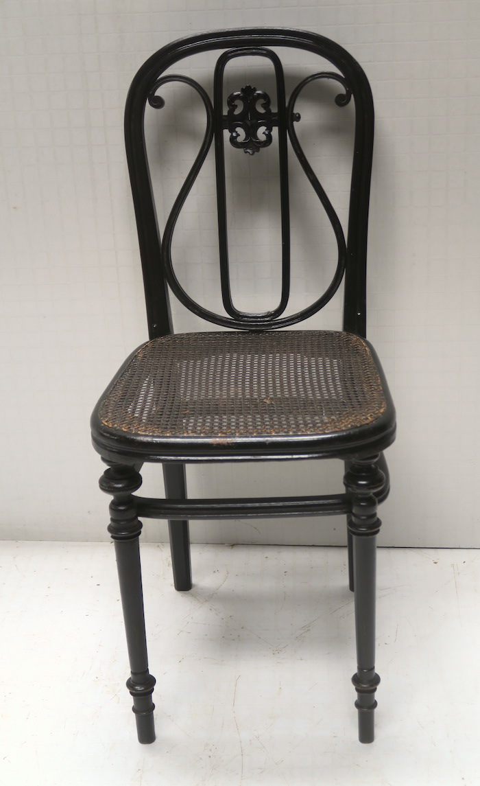 Special Back Bentwood Chair